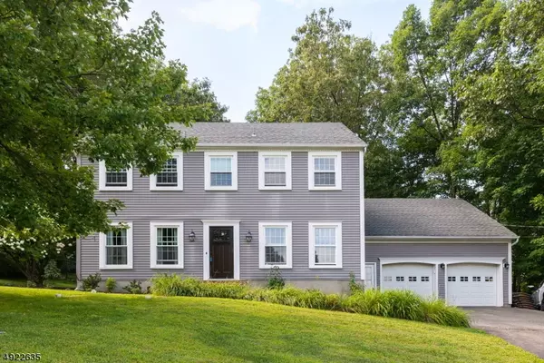 2 CAMBRIDGE DR, Sparta Twp., NJ 07871
