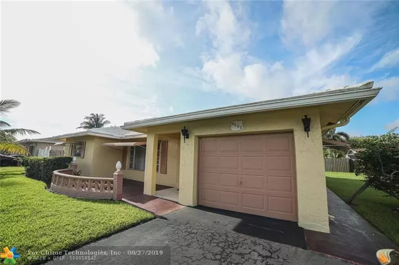 9608 NW 67th Ct, Tamarac, FL 33321