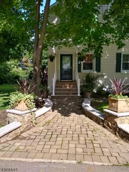 4 OVERLOOK RD, Randolph Twp., NJ 07869