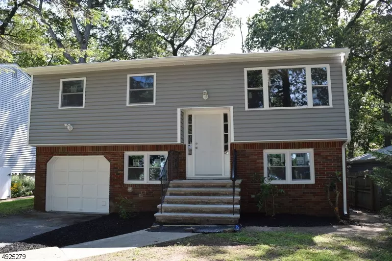 Roxbury Twp., NJ 07850,522 CURTIS RD
