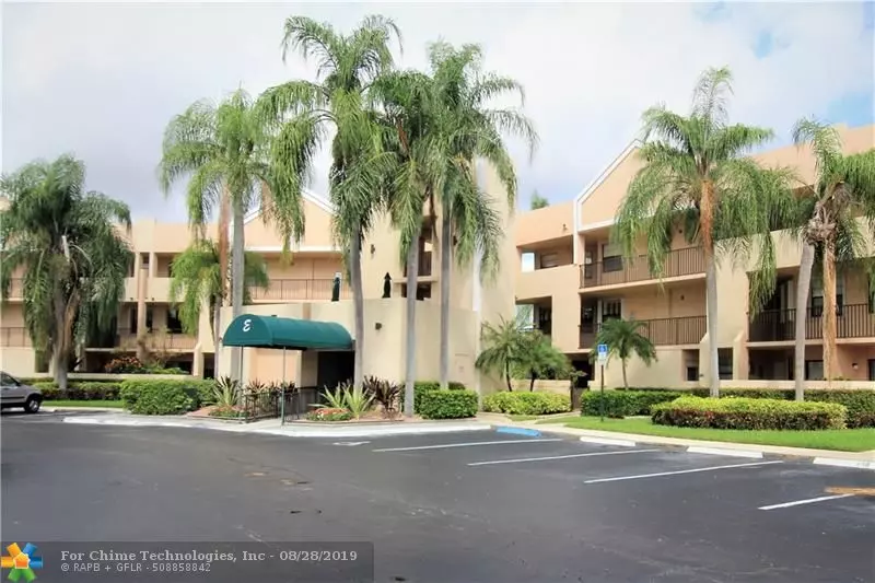 7317 FAIRFAX  #109, Tamarac, FL 33321