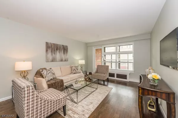 5 ROOSEVELT PL 2E #2E, Montclair Twp., NJ 07042