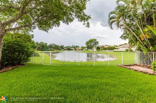 Weston, FL 33327,2548 Bay Pointe Dr