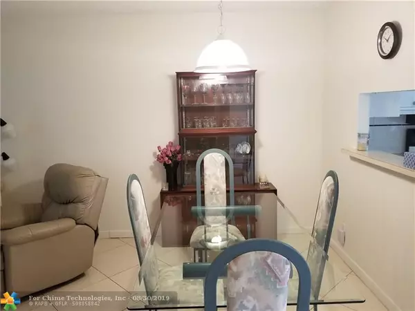 Lauderdale Lakes, FL 33319,4705 NW 35th St  #401