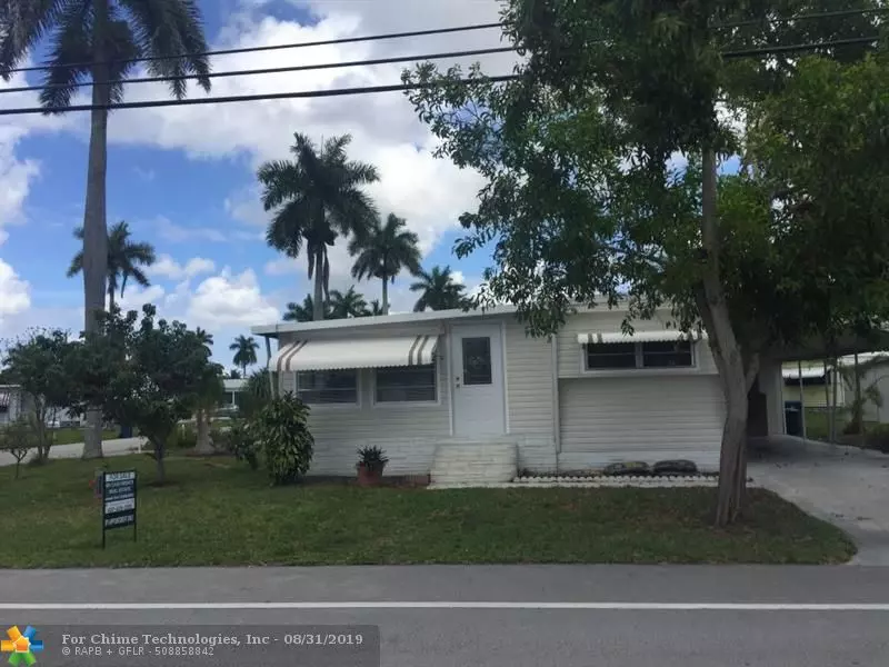 8590 SW 20th Pl, Davie, FL 33324