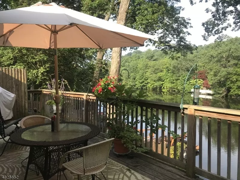 353 SKYLINE LAKES DR, Ringwood Boro, NJ 07456