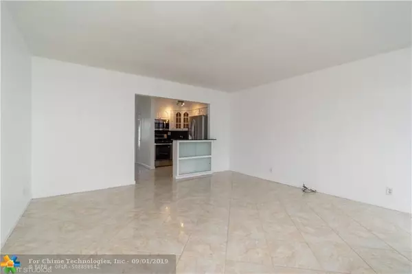 Lauderdale By The Sea, FL 33308,4050 N Ocean Dr  #1103