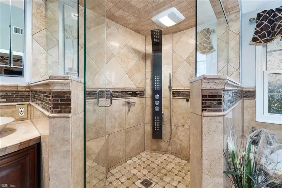 4437 Crow Wing DR, Virginia Beach, VA 23456