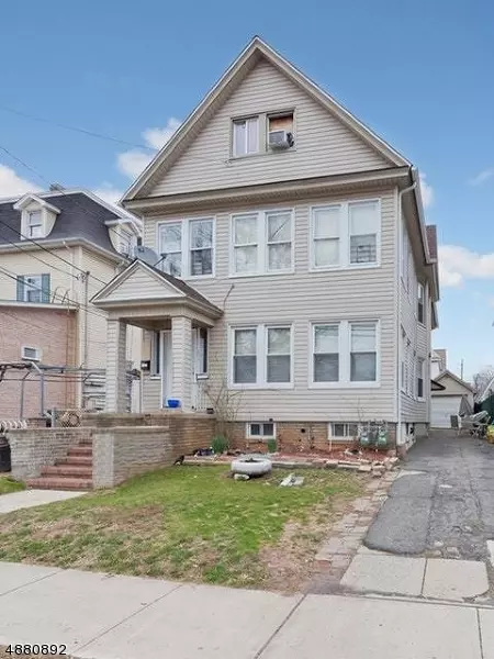 Elizabeth City, NJ 07201,449 MONROE AVE