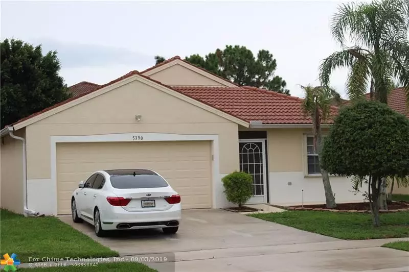 5390 Rivermill Ln, Lake Worth, FL 33463