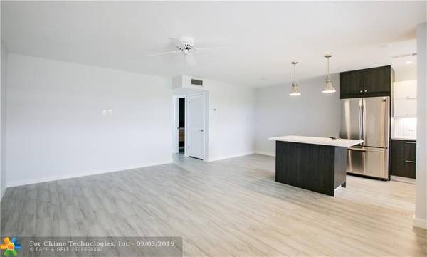 5300 Washington St  #U402, Hollywood, FL 33021