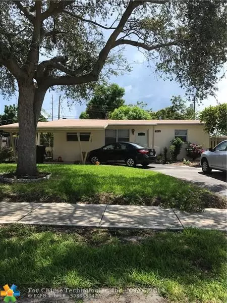 4220 NW 11th Ave, Oakland Park, FL 33309