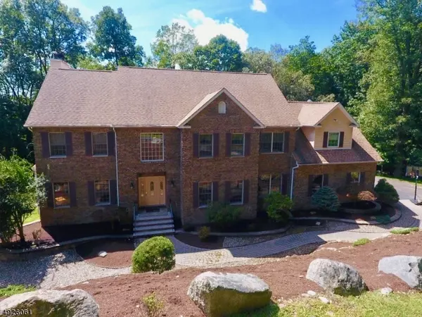14 CRESTVIEW LN, Sparta Twp., NJ 07871