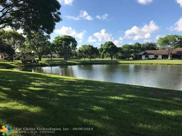 Boca Raton, FL 33496,8200 W Whispering Palm Drive  #F