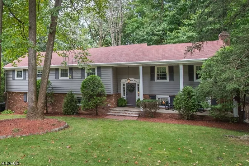 Ramsey Boro, NJ 07446,285 WOODLAND AVE