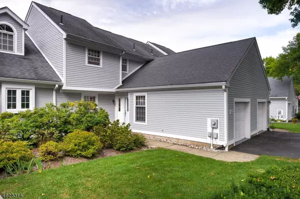 5 Century Court, Montville Twp., NJ 07045