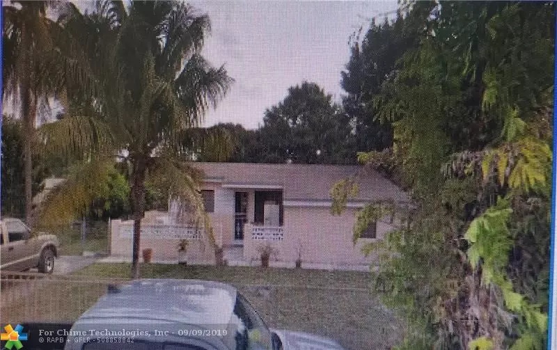 17615 NW Sunshine State Pkwy, Miami Gardens, FL 33169