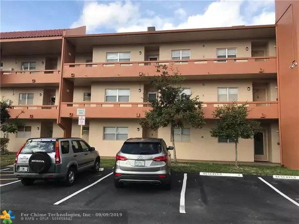 8856 W Mcnab Rd  #302, Tamarac, FL 33321