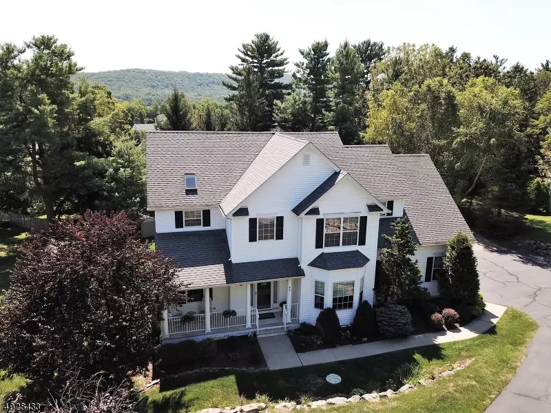 42 Canterbury Lane, Mansfield Twp., NJ 07840