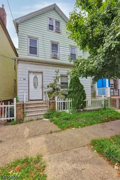 Elizabeth City, NJ 07206,550 1ST AVE