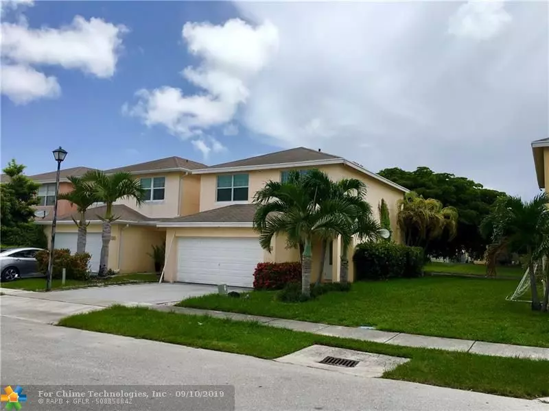 4046 Eastridge Dr, Pompano Beach, FL 33064