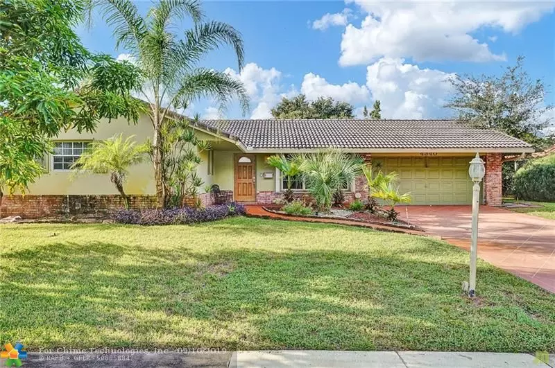 4340 NW 4th Ct, Coconut Creek, FL 33066