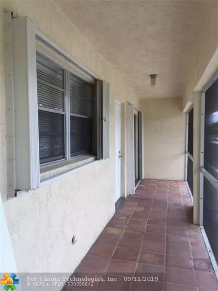 Dania Beach, FL 33314,5379 SW 40th Ave  #205