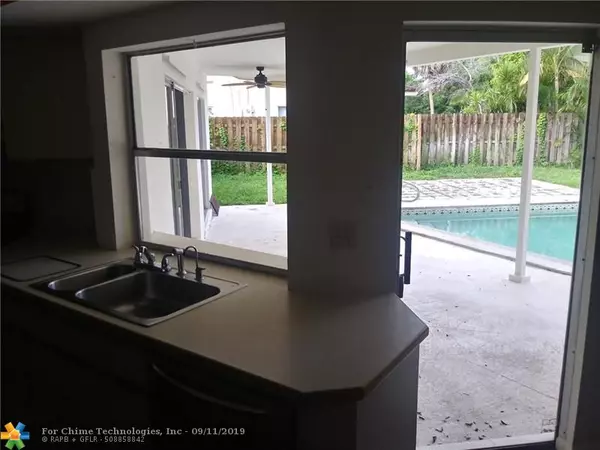 Boca Raton, FL 33486,161 SW 11th Ct