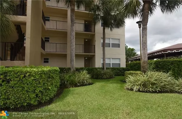 Lake Worth, FL 33467,3465 Via Poinciana  #106