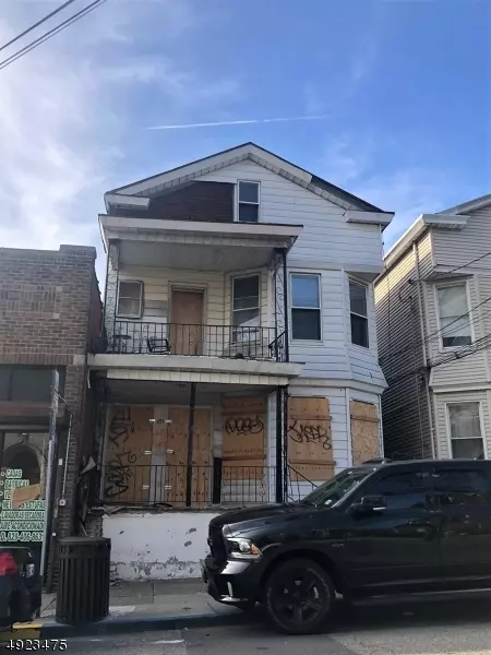 433 RIVER ST, Paterson City, NJ 07524