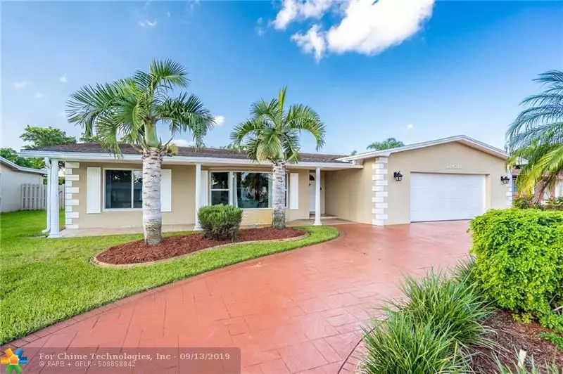 11420 NW 22nd St, Pembroke Pines, FL 33026