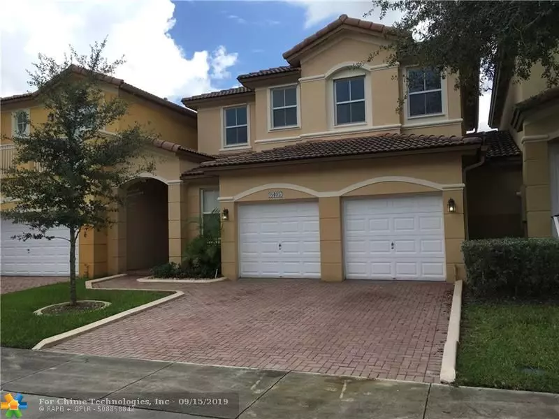 8405 NW 113th Path, Doral, FL 33178