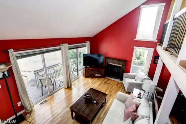 32-34 BLOOMINGDALE DR #34, Hillsborough Twp., NJ 08844