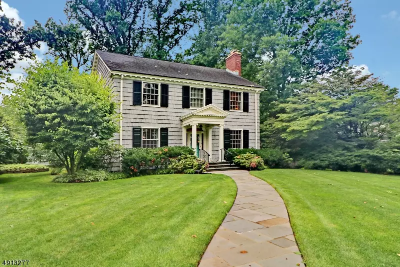 153 Mountainview Drive, Mountainside Boro, NJ 07092