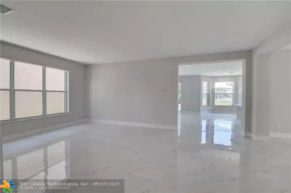 Boynton Beach, FL 33473,8572 Breezy Hill Dr