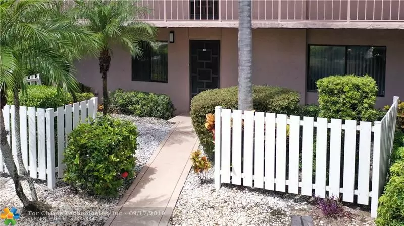 Delray Beach, FL 33446,7321 Amberly Ln  #104