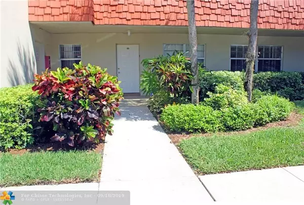 Pompano Beach, FL 33069,802 Cypress Blvd  #103-B