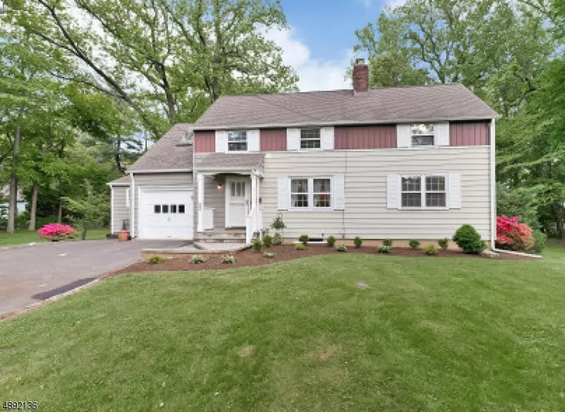 256 EVERGREEN CT, Mountainside Boro, NJ 07092