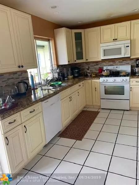 Sunrise, FL 33323,4295 NW 113th Ave