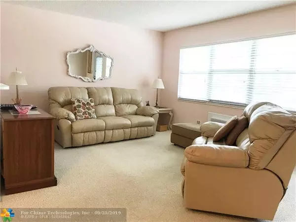 Deerfield Beach, FL 33442,100 Newport F  #100