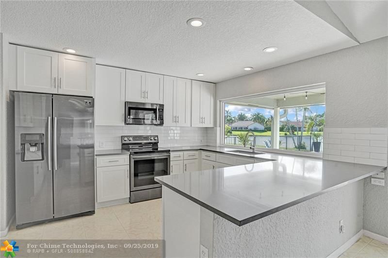 Boca Raton, FL 33498,10243 Fresh Meadow Ln