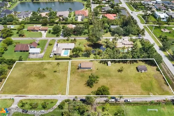 5799 SW 106th Ave, Davie, FL 33328