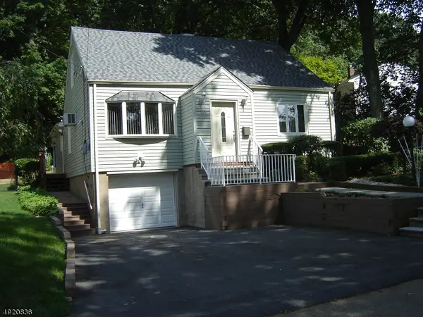 70 WOODHAVEN DR, Wayne Twp., NJ 07470