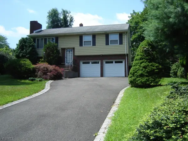 75 W LIONSHEAD DR, Wayne Twp., NJ 07470