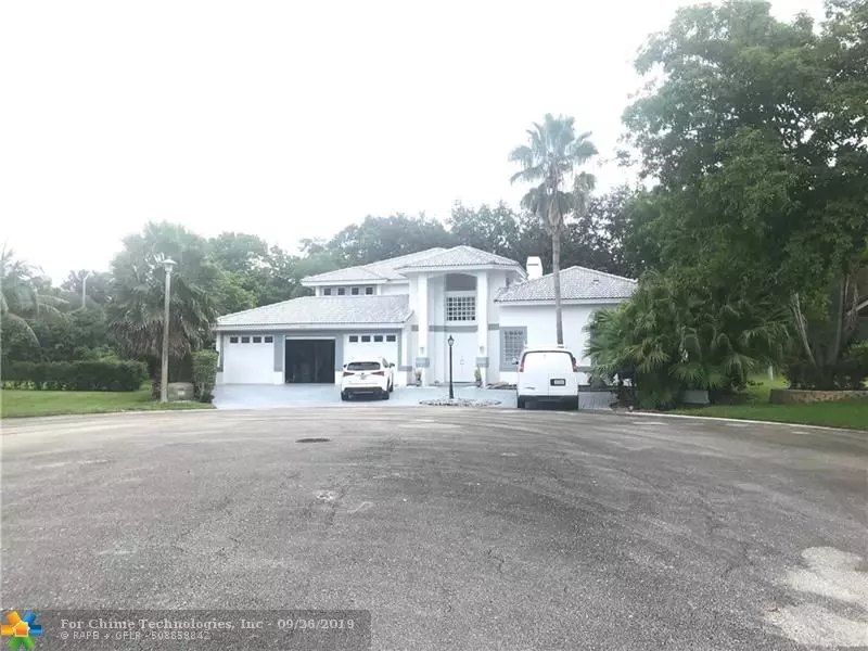 9625 NW 63rd Pl, Parkland, FL 33076