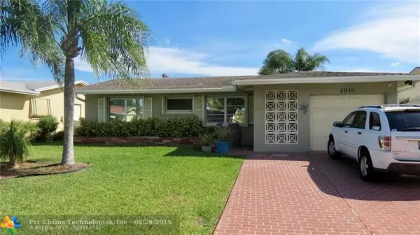 4910 NW 53rd St, Tamarac, FL 33319