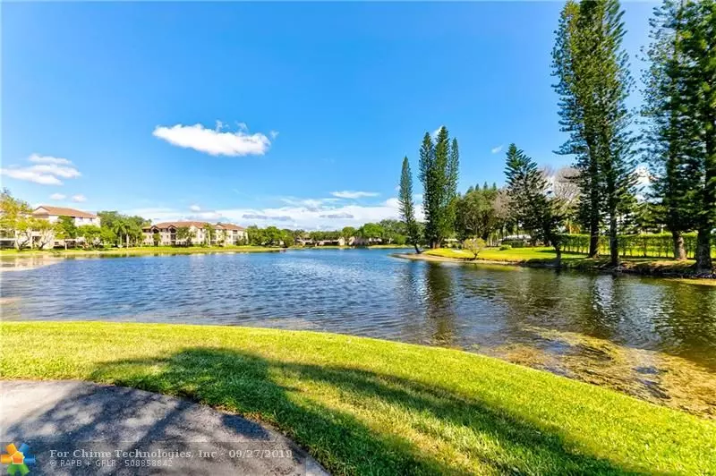 Coconut Creek, FL 33066,4450 NW 30th St  #214