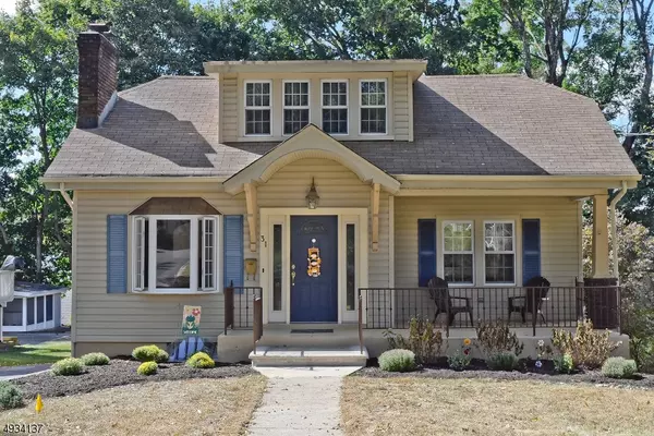31 FREEMAN ST, Roseland Boro, NJ 07068