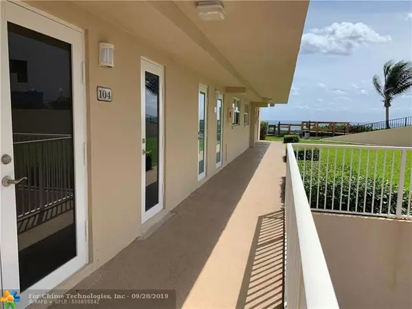 Highland Beach, FL 33487,3101 S Ocean Blvd  #104