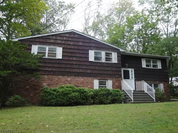 47 LAURIE RD, Roxbury Twp., NJ 07850